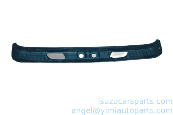ISUZU NPR71 BUMPER FRT CENTER 8979990131